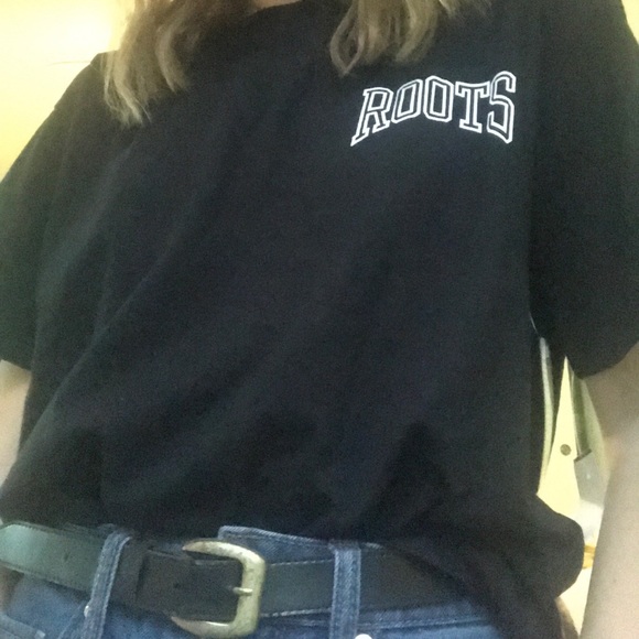 ROOTS t shirt - Picture 6 of 7